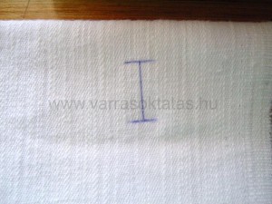 Gomblyukvarrás varrógéppel