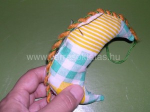 tűpárna varrása